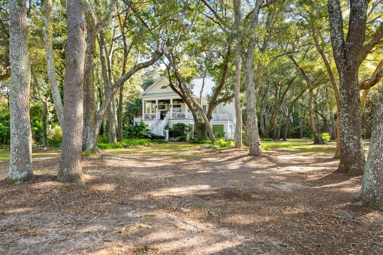 Charleston House: 1158 Fort Lamar Road