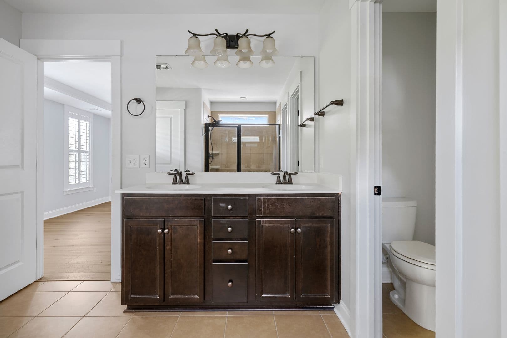 Charleston House: 1833 Bermuda Stone