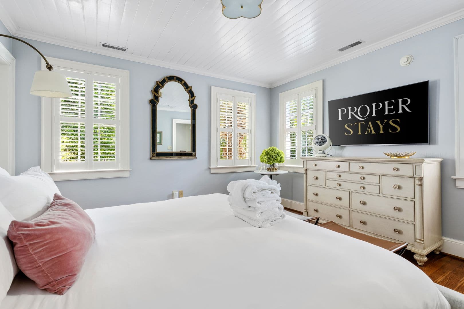 Charleston House: 84 1/3 King Street