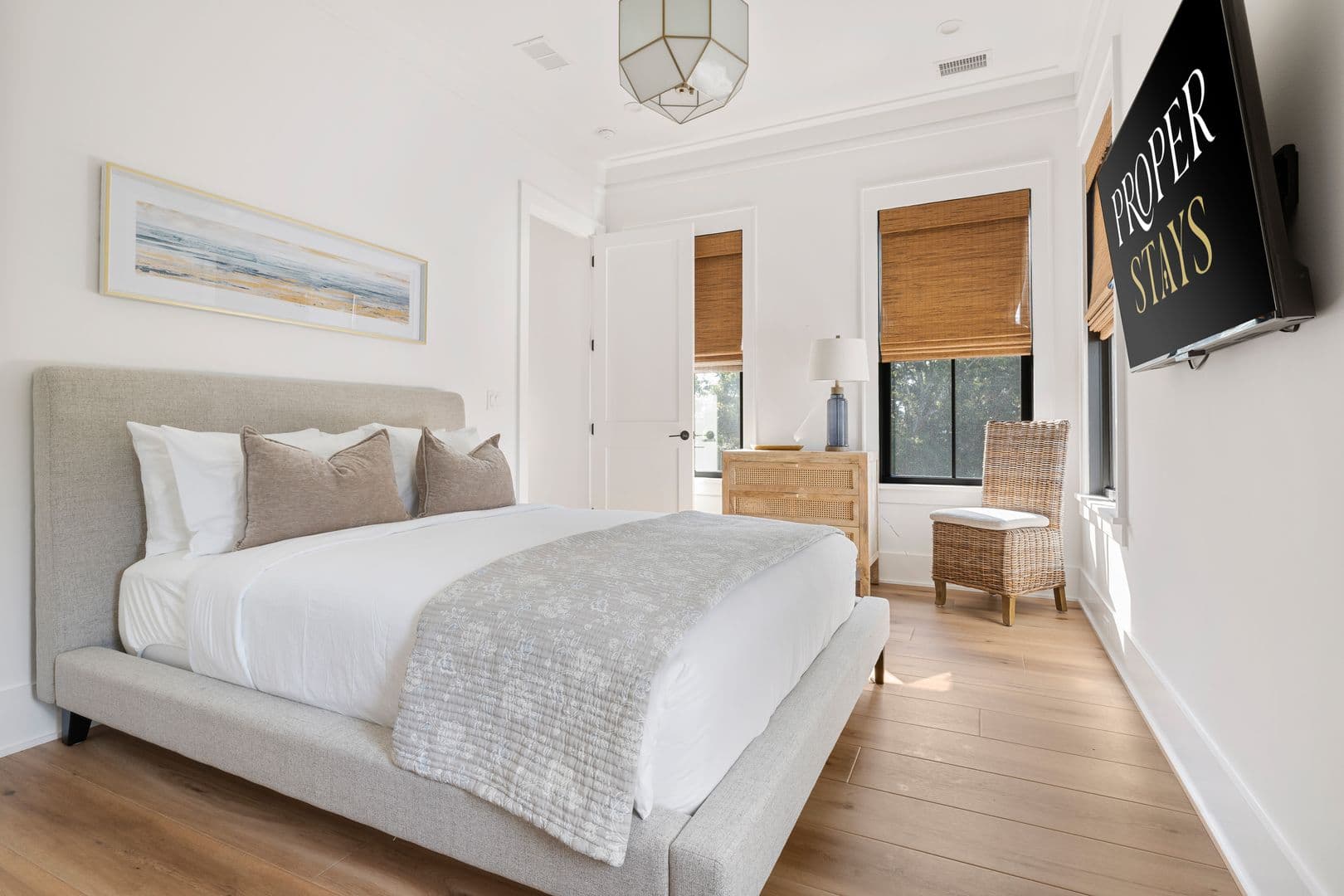 Charleston House: 1532 Oak Island Drive