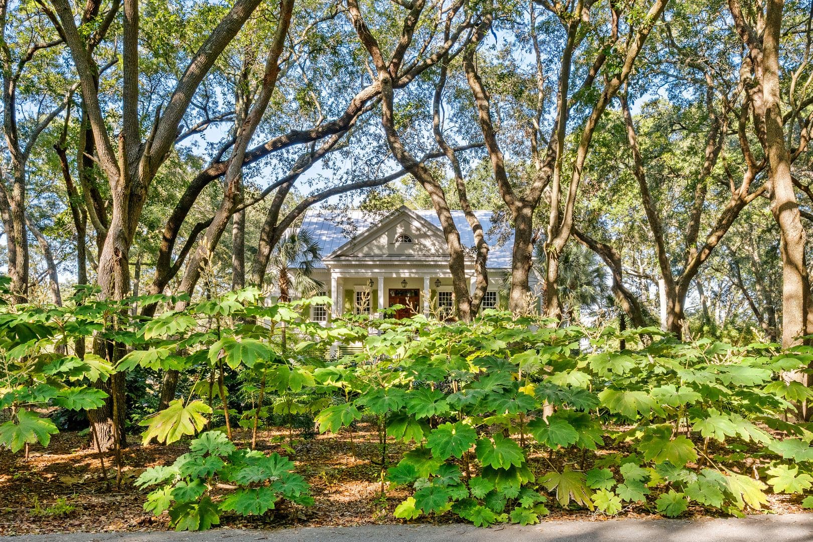 Charleston House: 1158 Fort Lamar Road