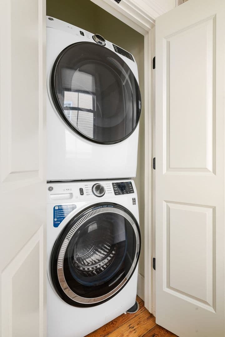 Charleston House: 744 Rutledge Avenue Unit A