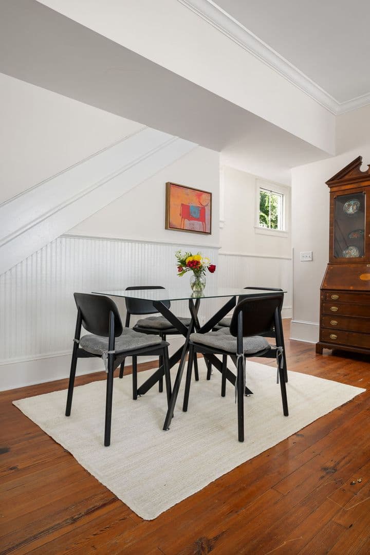 Charleston Apartment: 314 Ashley Avenue