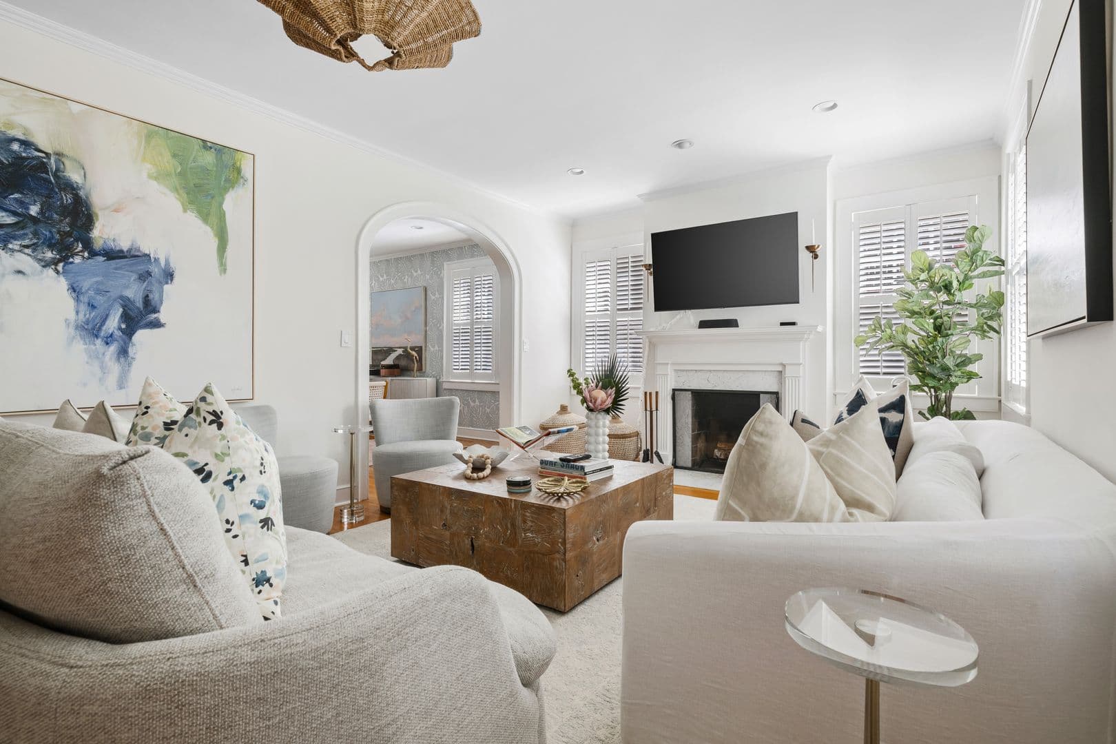 Charleston House: 12 Ashley Avenue