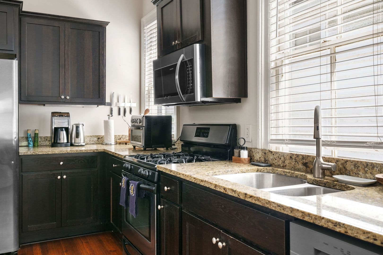 Charleston Apartment: 314 Ashley Avenue