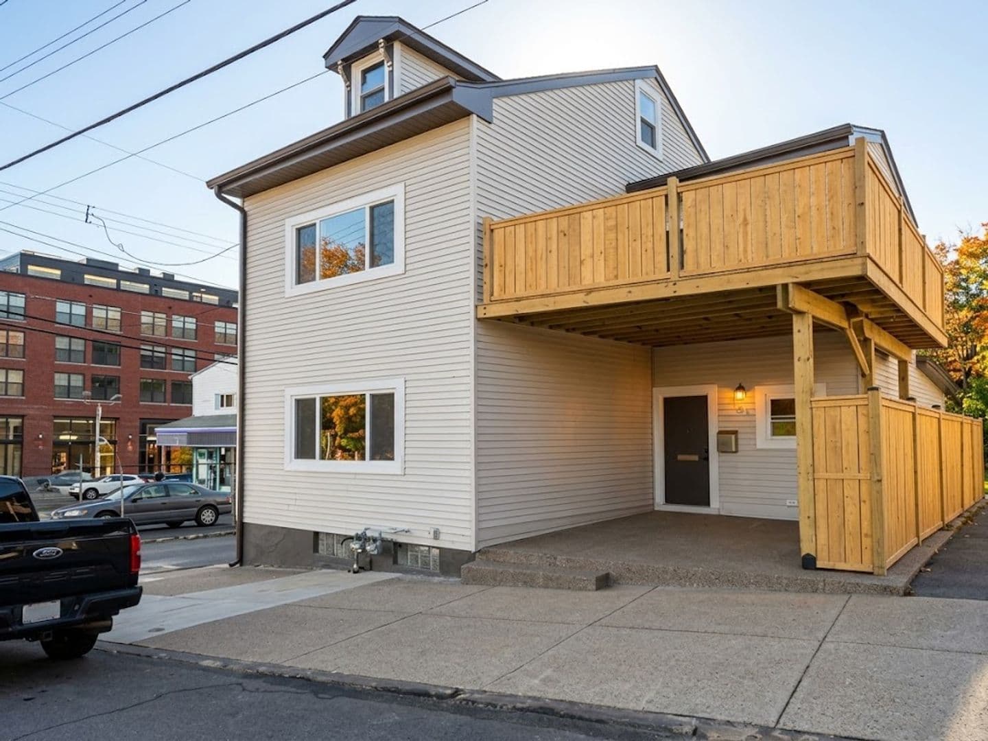 Pittsburgh Apartment: 95 McCandless