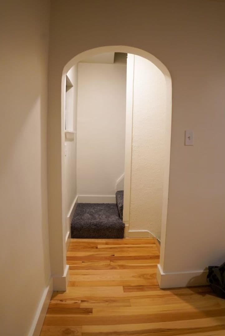 Pittsburgh House: 20 Kosciusko Way