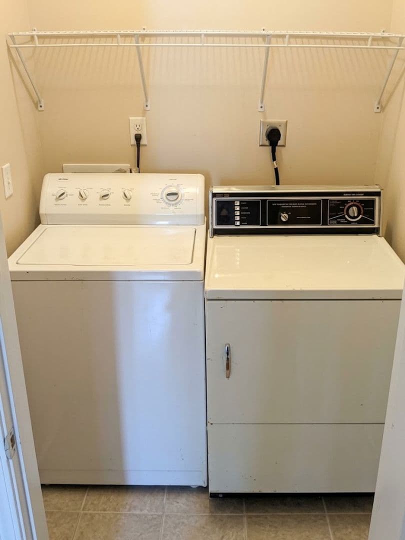 Pittsburgh House: 113 s 12th Street