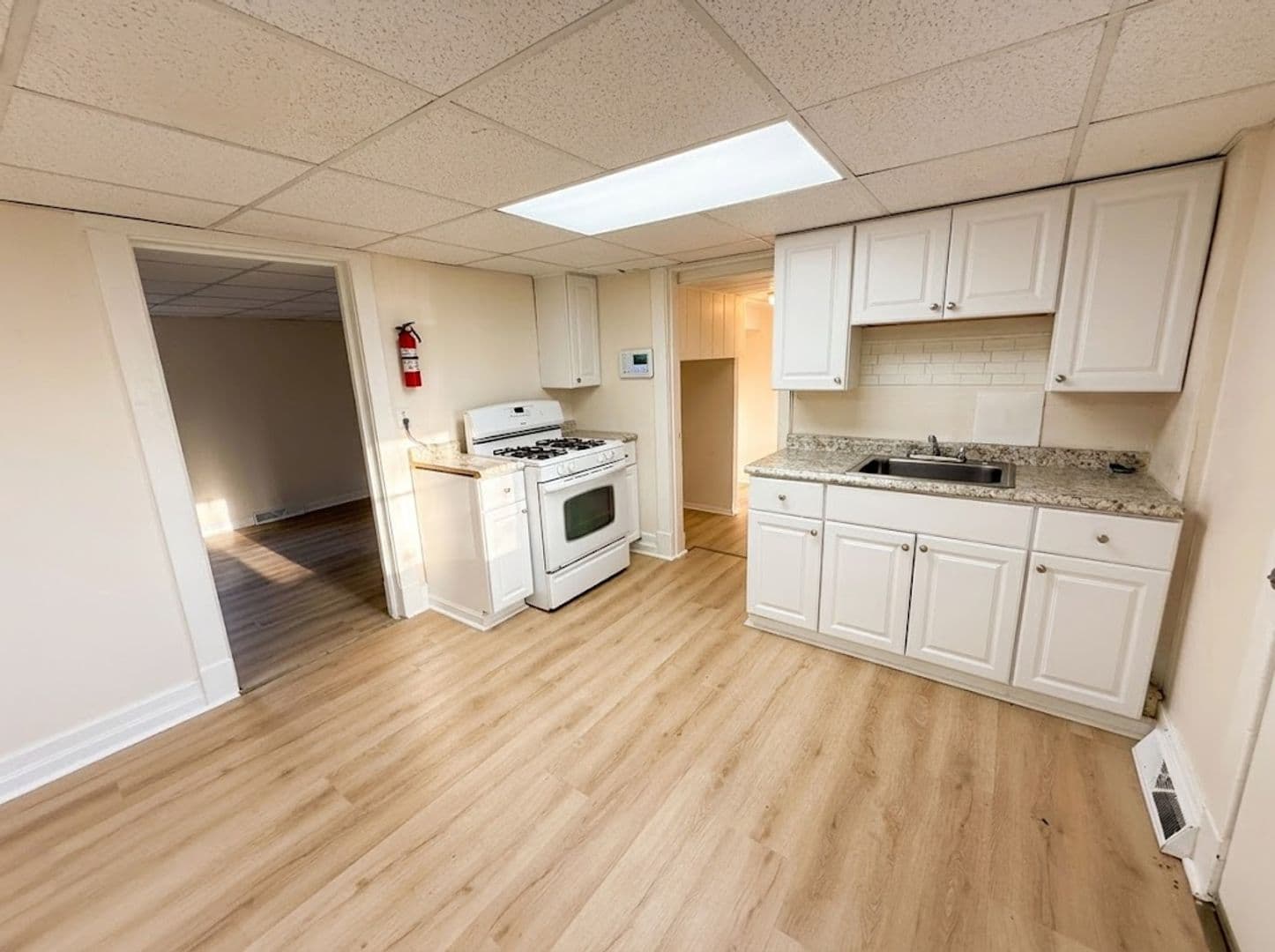 Pittsburgh Apartment: 3185 Glendale Avenue