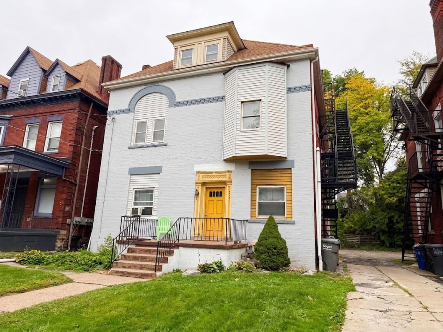 Pittsburgh Apartment: 325 N Neville