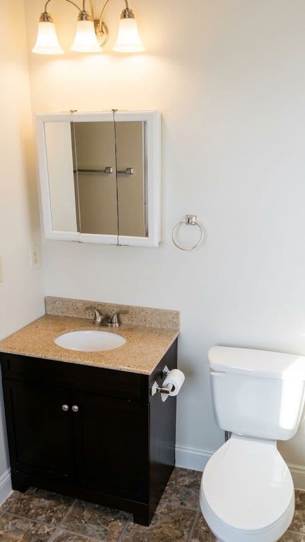 Pittsburgh Apartment: 2405 Sarah Street