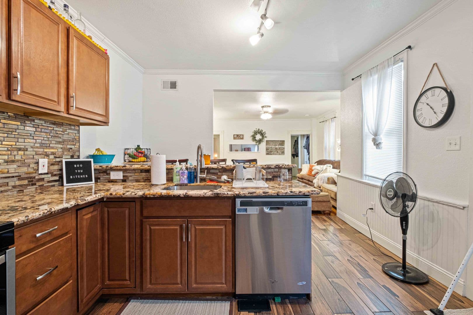 Pittsburgh House: 1823 Larkins Way