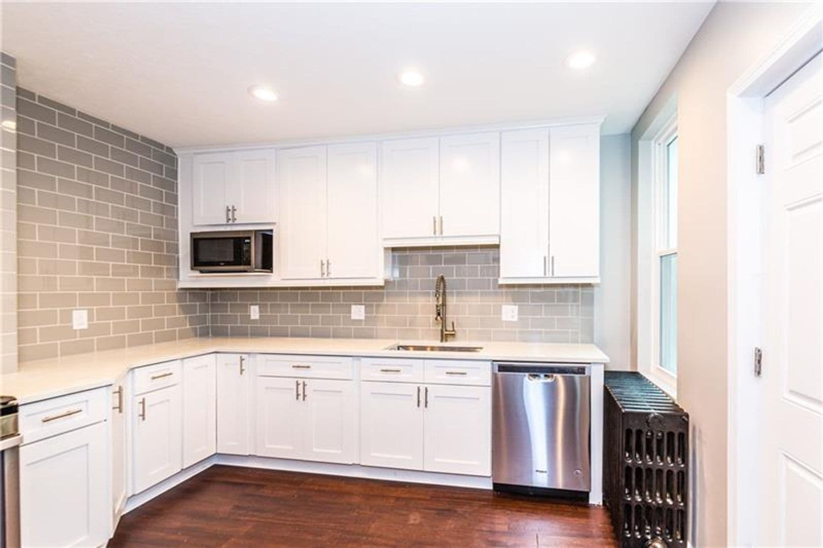 Pittsburgh House: 1013 Bradish Street