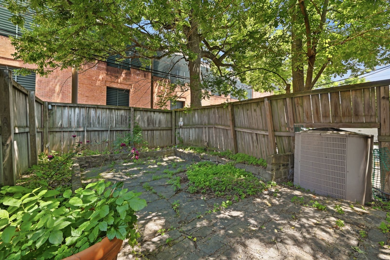 Pittsburgh House: 717 Copeland Street