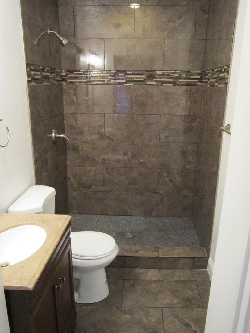 Pittsburgh Apartment: 141 s. 12th Street