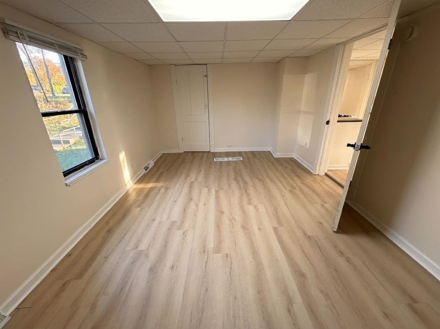 Pittsburgh Apartment: 3185 Glendale Avenue