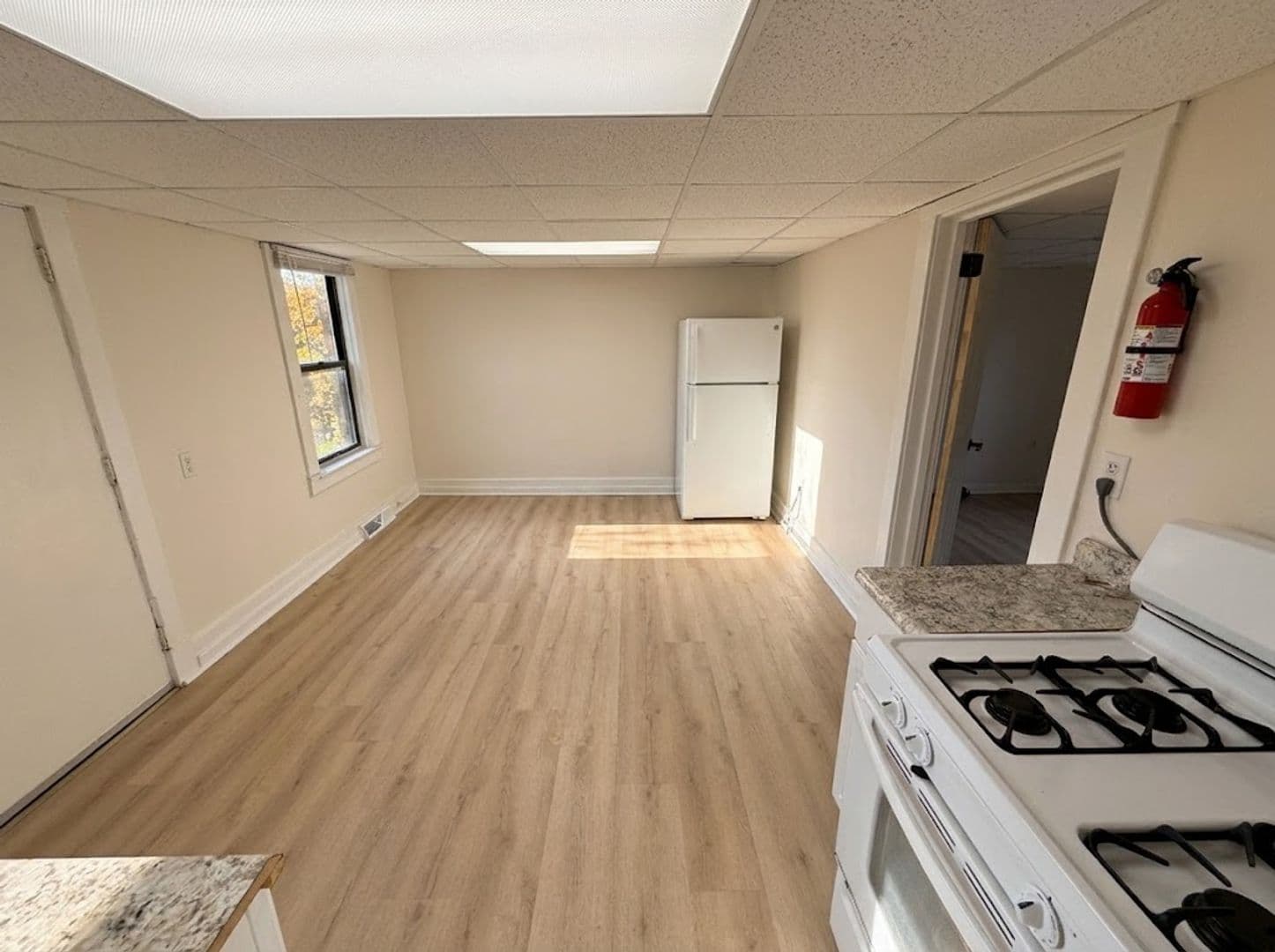 Pittsburgh Apartment: 3185 Glendale Avenue