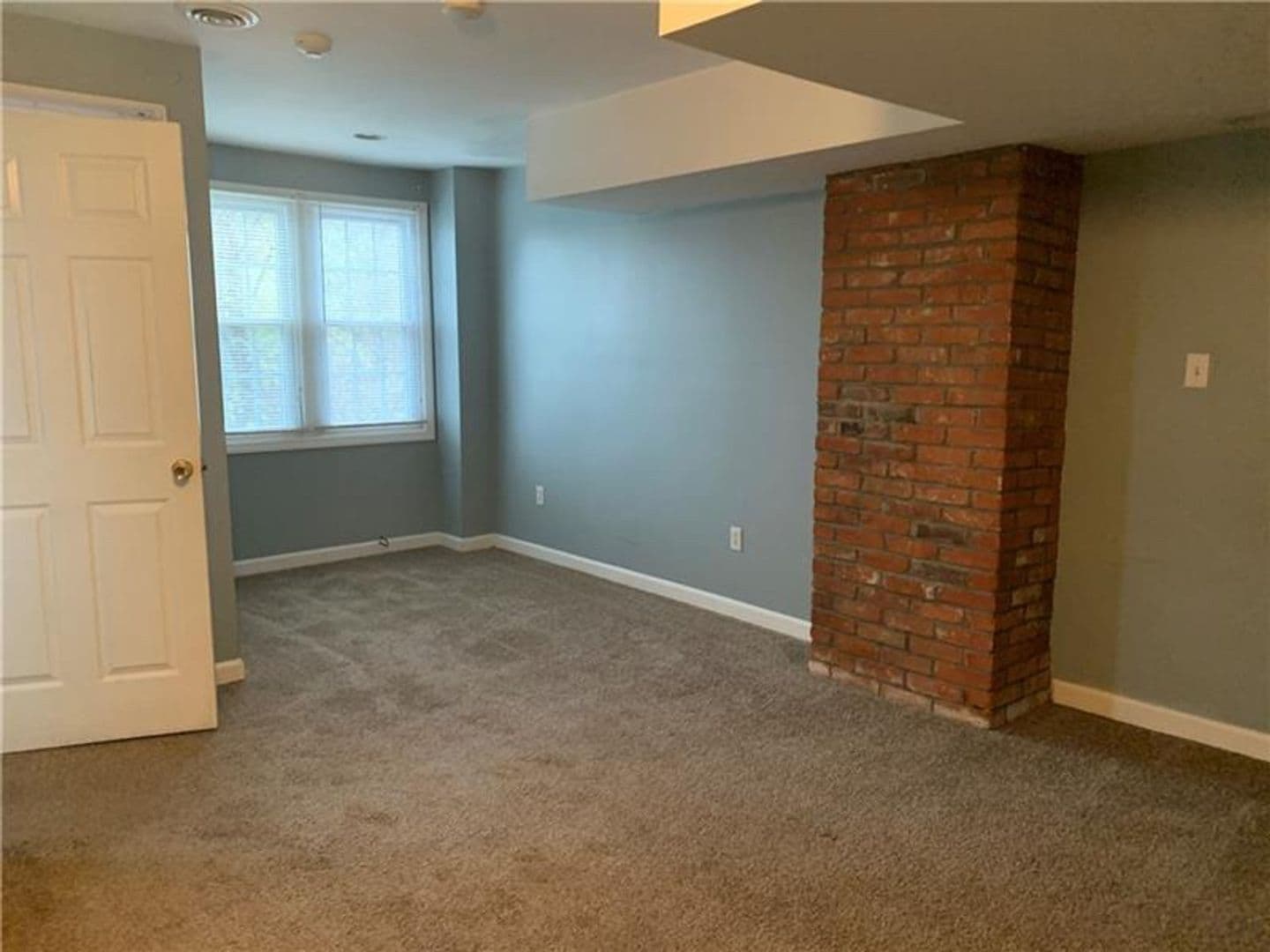 Pittsburgh Apartment: 3157 Josephine Street