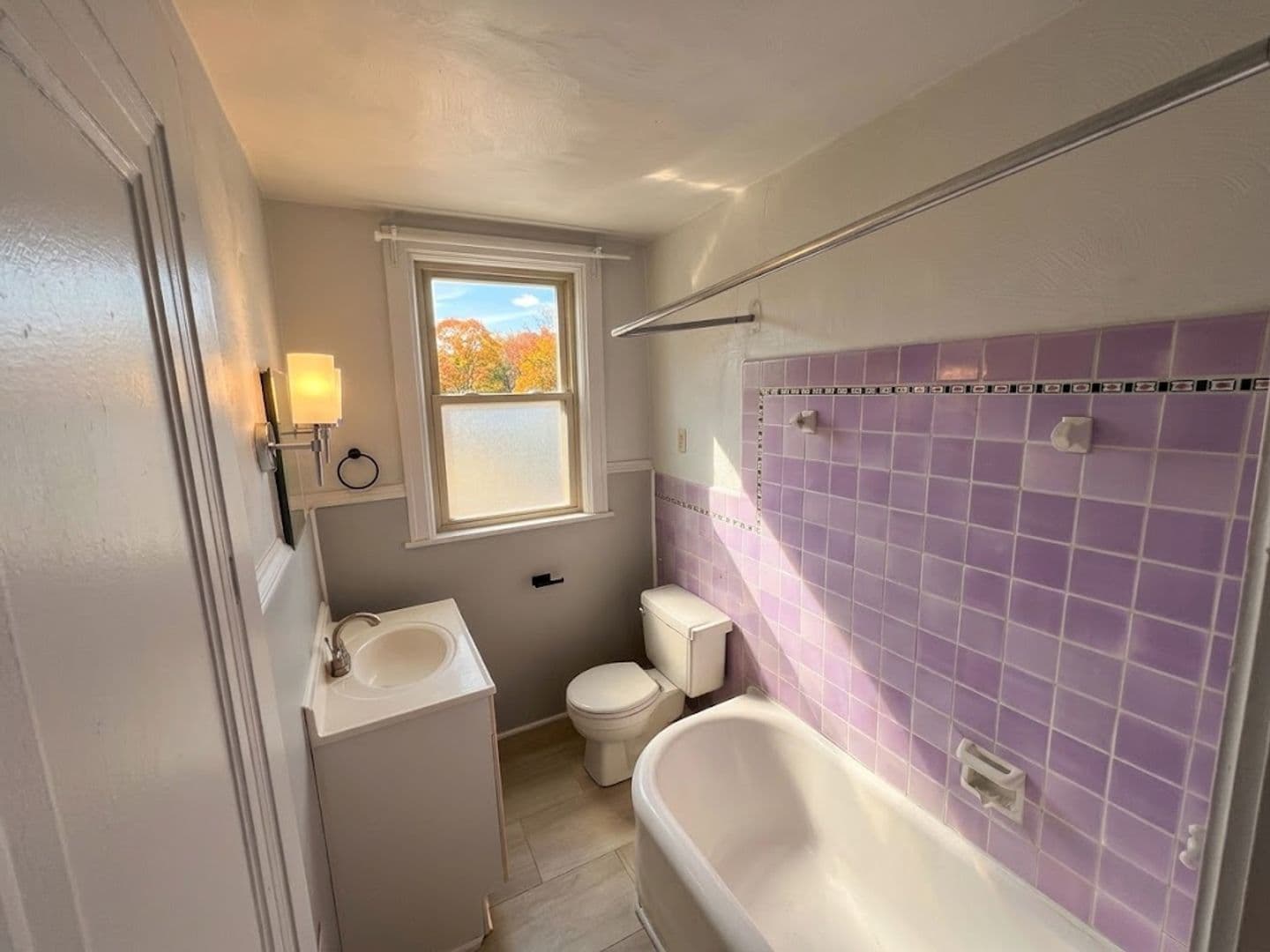Pittsburgh Apartment: 119 Central Square