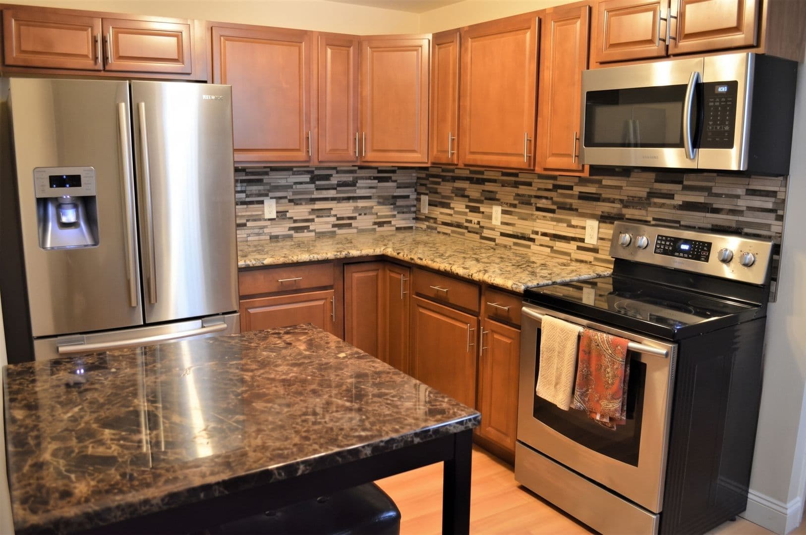 Pittsburgh Apartment: 1721-1723 Edwards Way