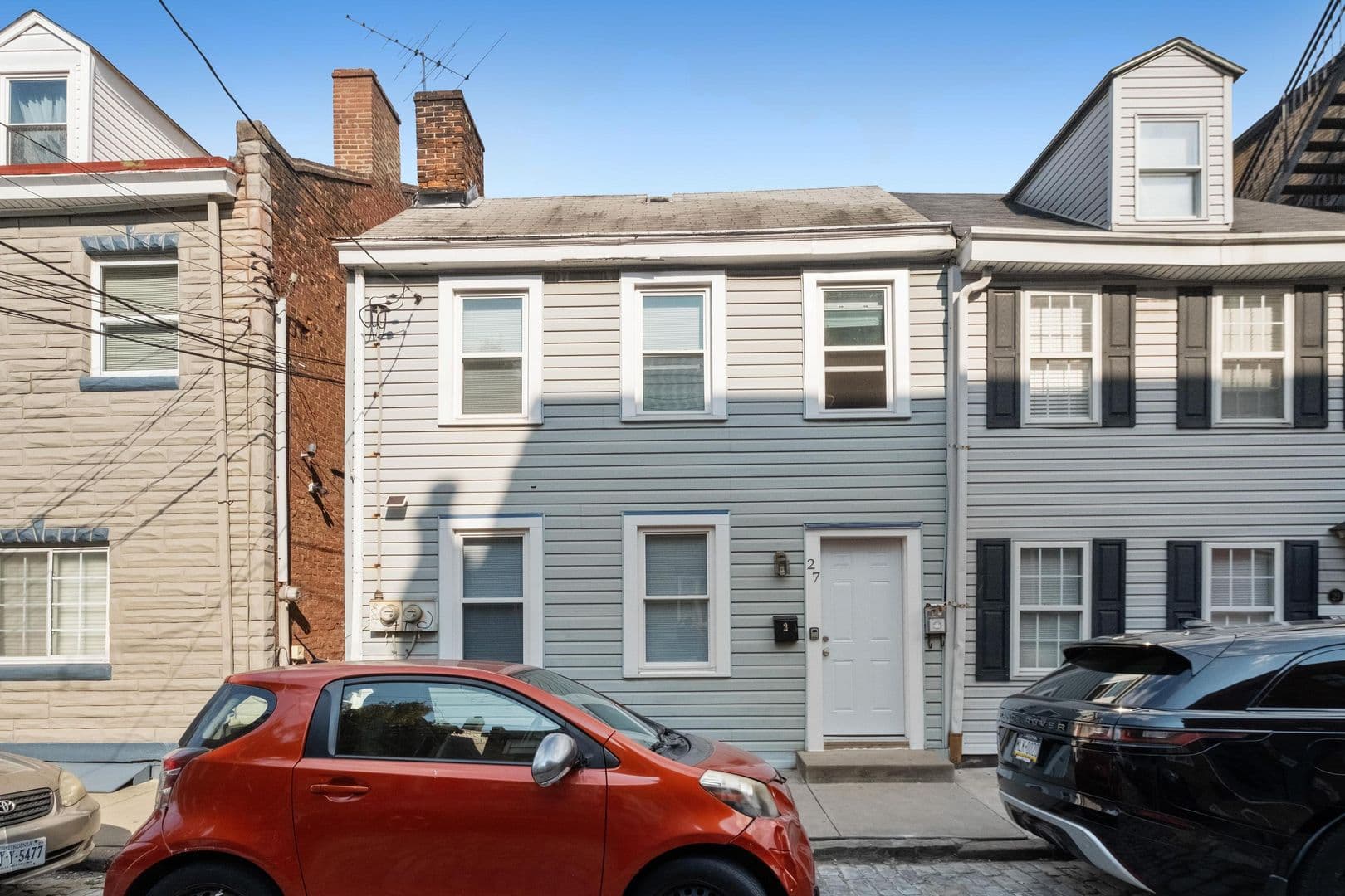 Pittsburgh Apartment: 27 S. 14th Street