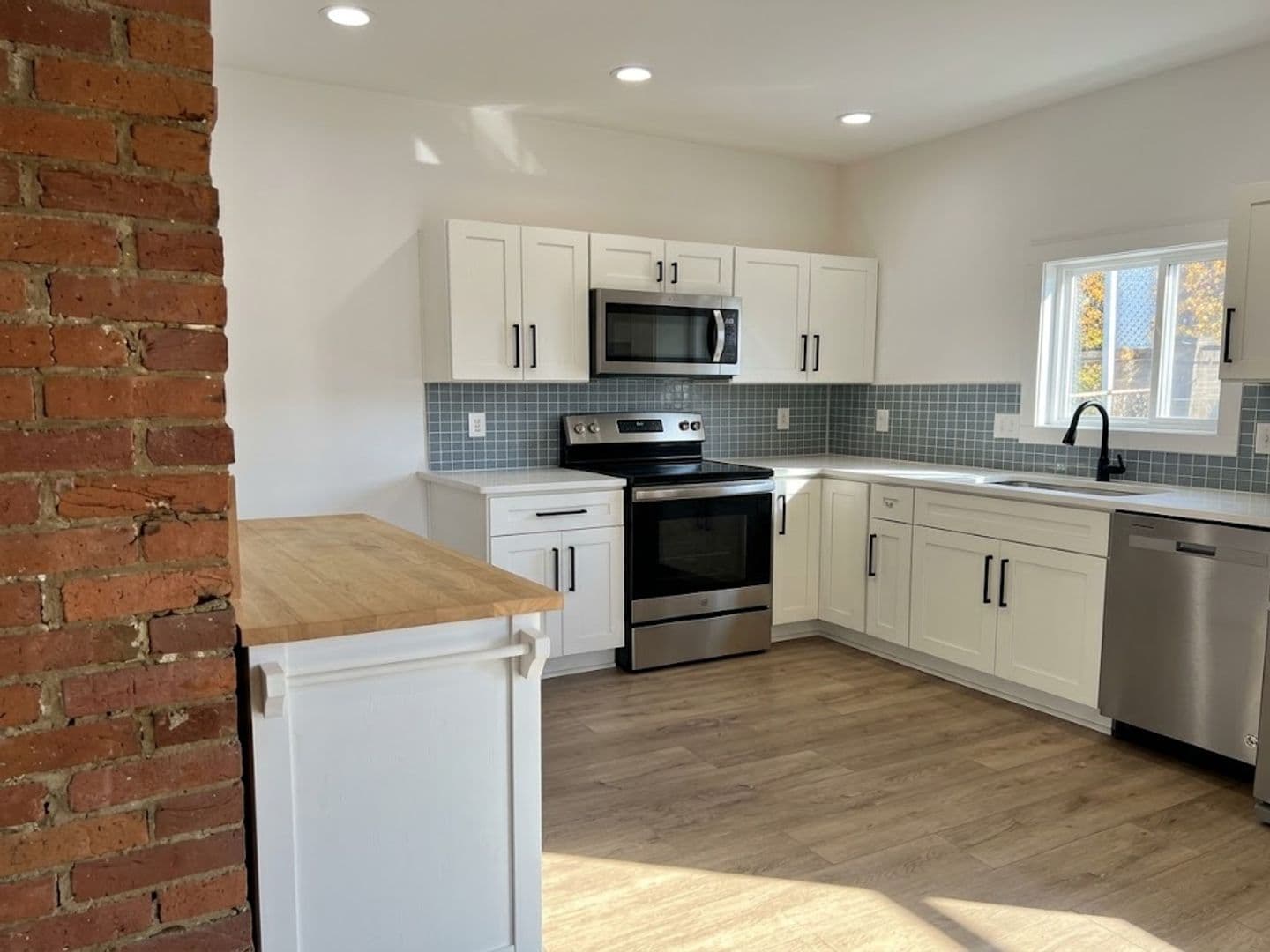 Pittsburgh Apartment: 95 McCandless