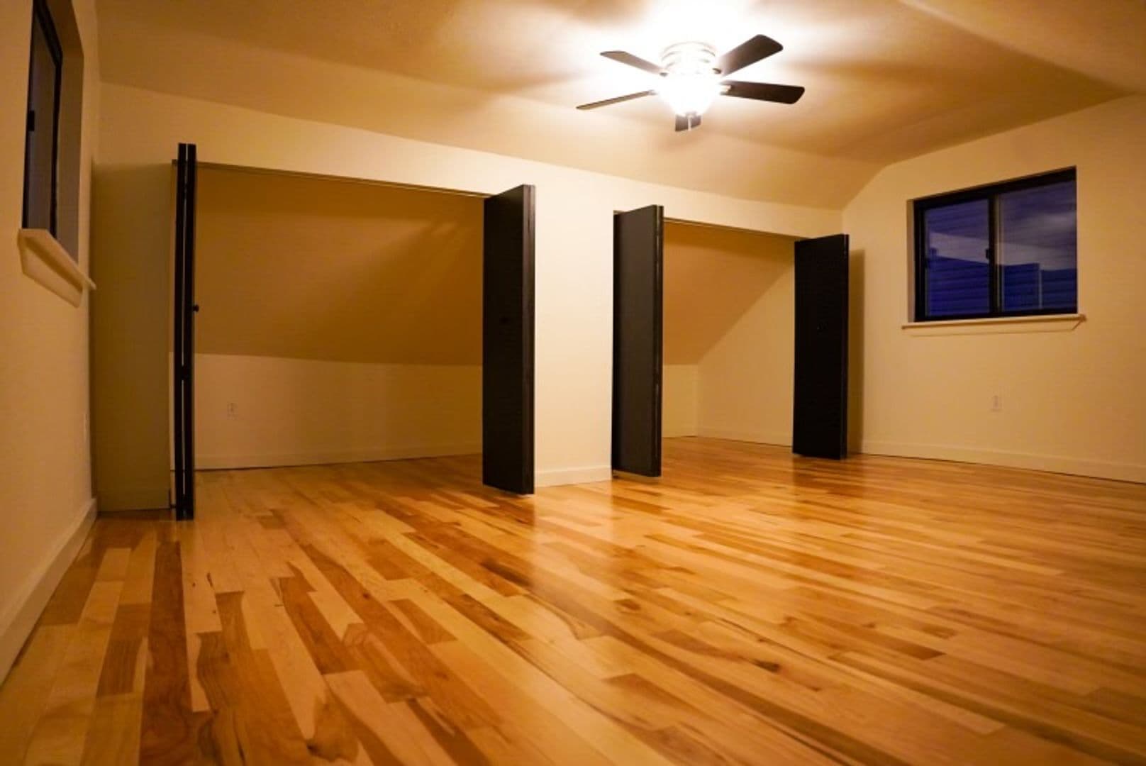 Pittsburgh House: 20 Kosciusko Way