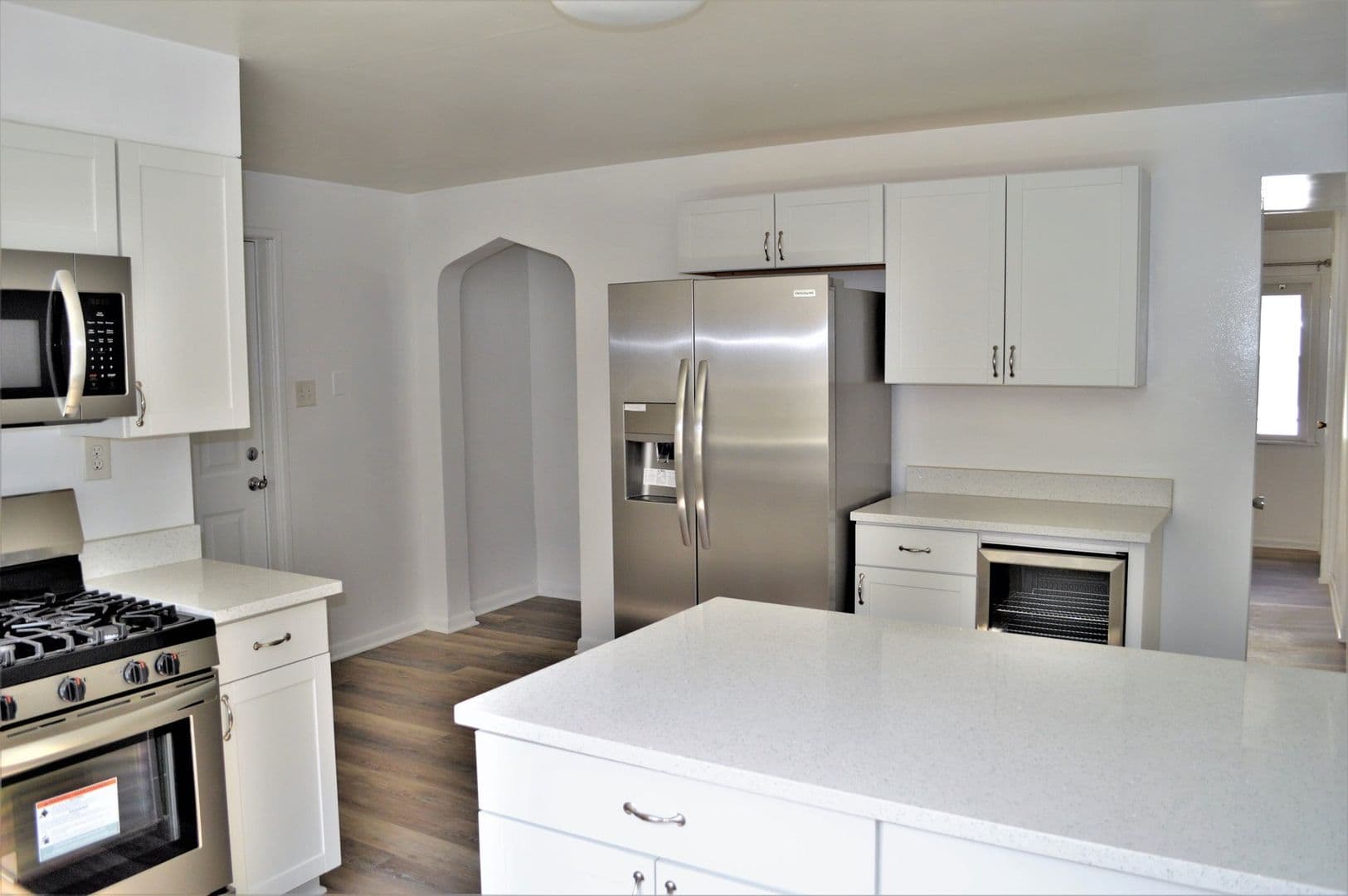 Pittsburgh House: 1922 Larkins Way