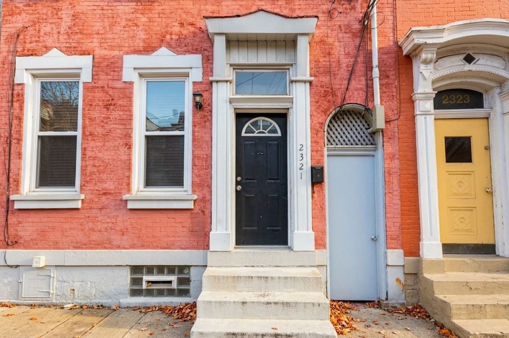 Pittsburgh House: 2321 Sarah Street