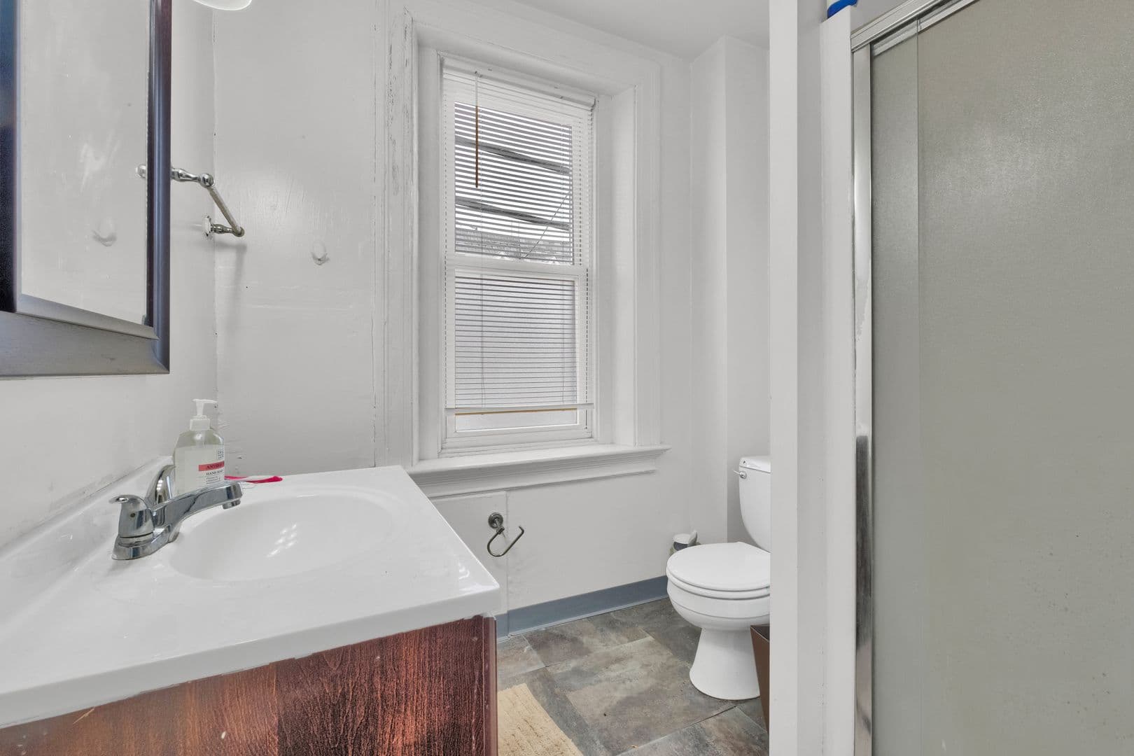 Pittsburgh Apartment: 1808 Jane Street
