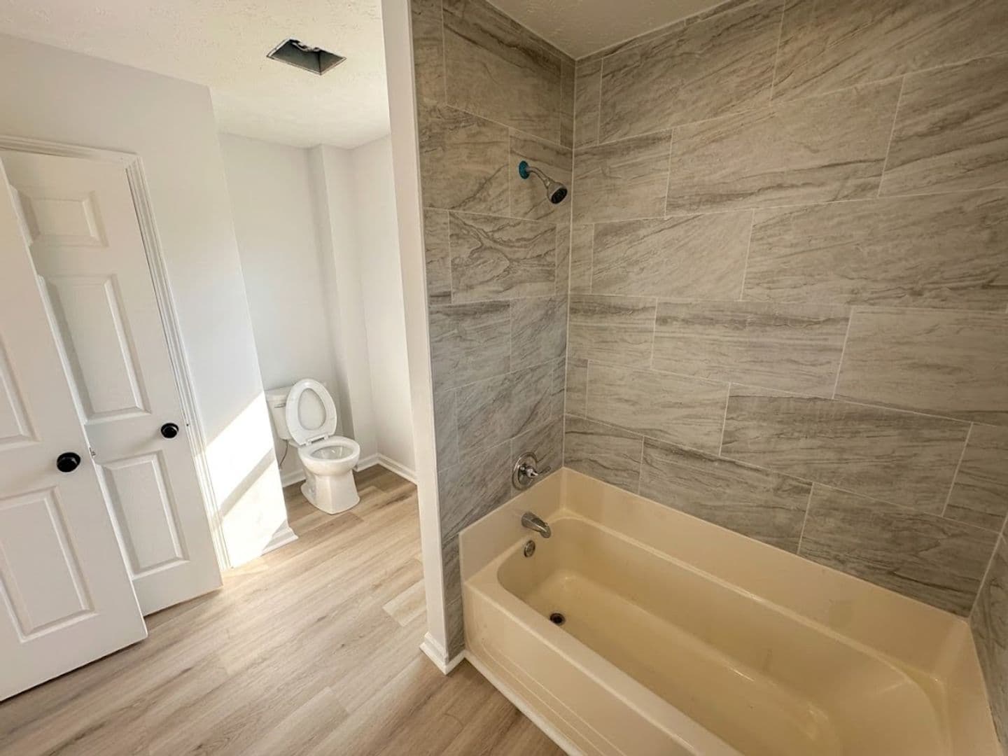 Pittsburgh House: 436 Morrow Avenue