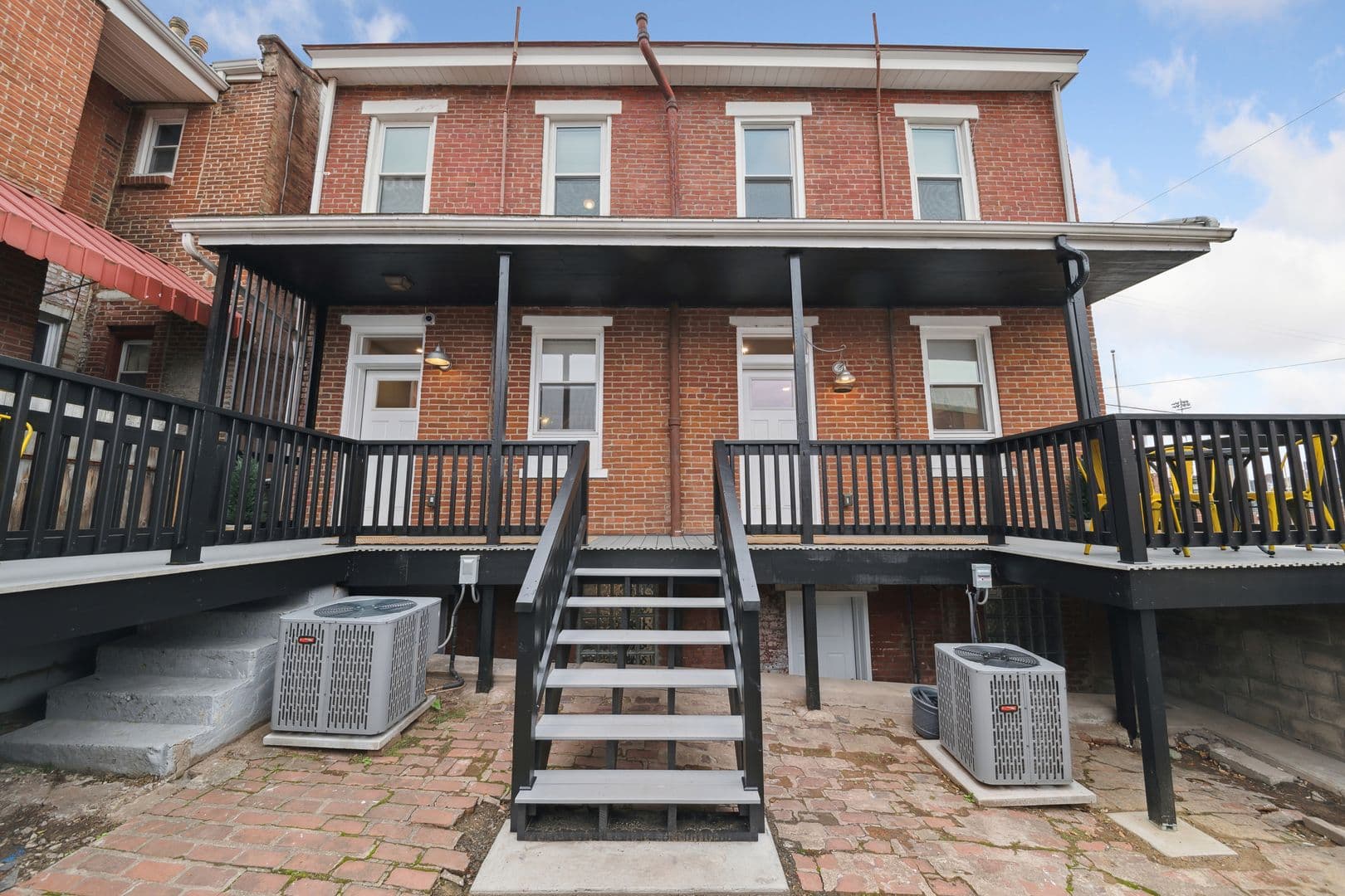 Pittsburgh Apartment: 91-93 S 9th Street