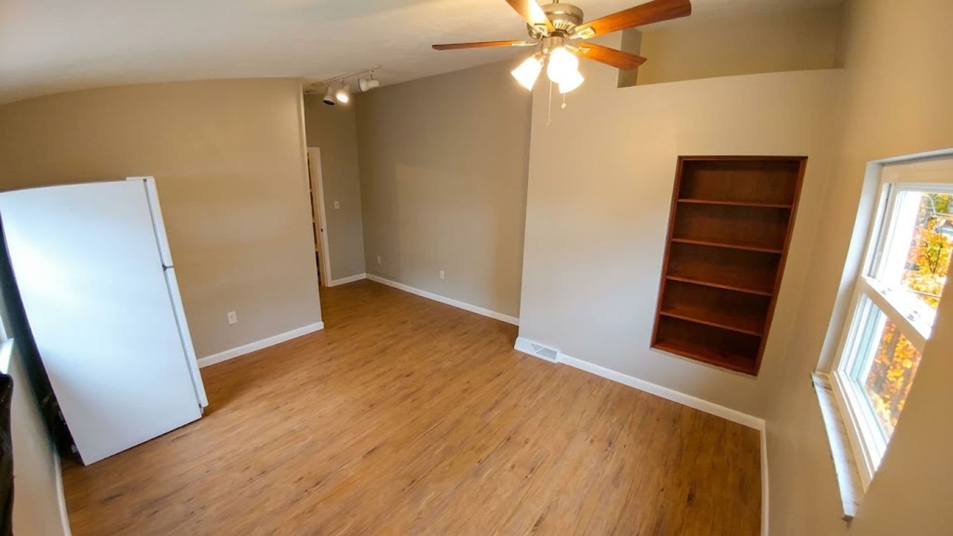 Pittsburgh House: 2511 Leticoe Street