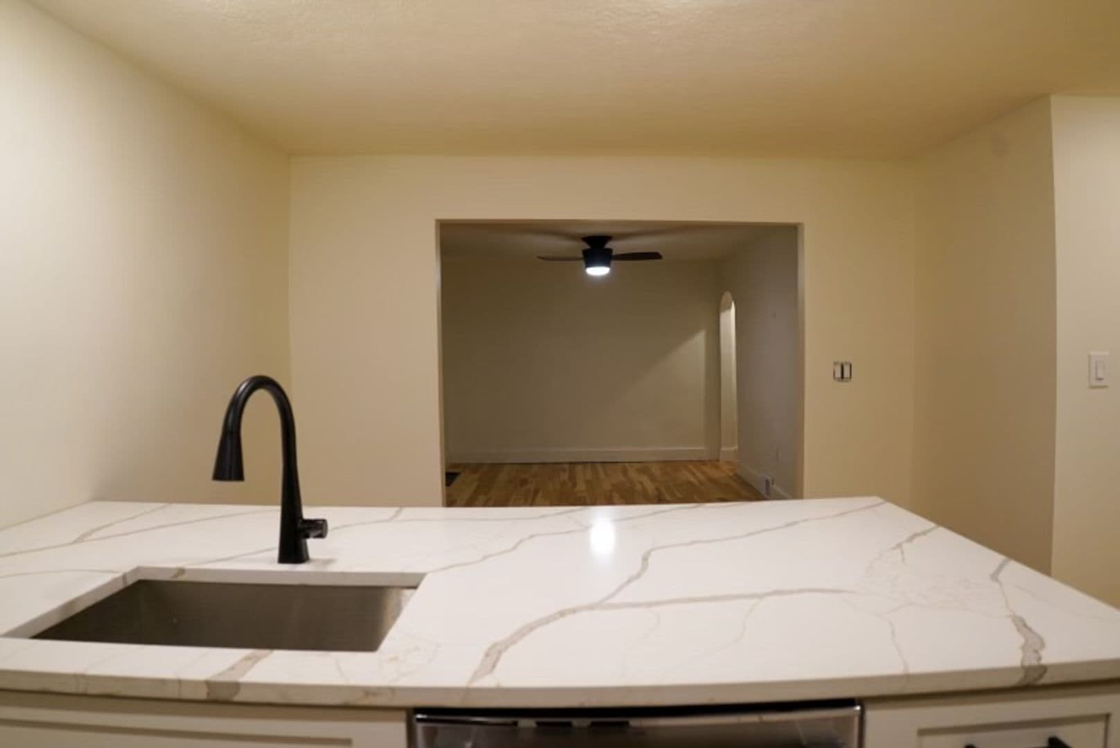 Pittsburgh House: 20 Kosciusko Way