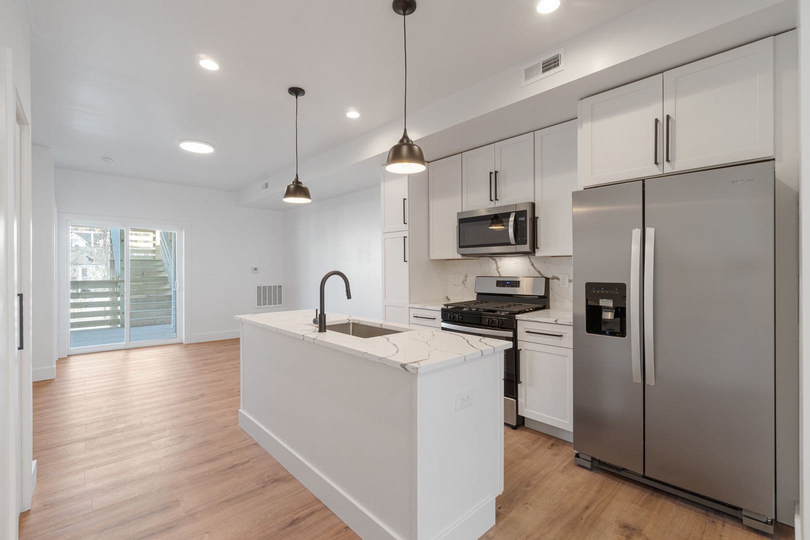 Pittsburgh Apartment: 506 Foreland Street
