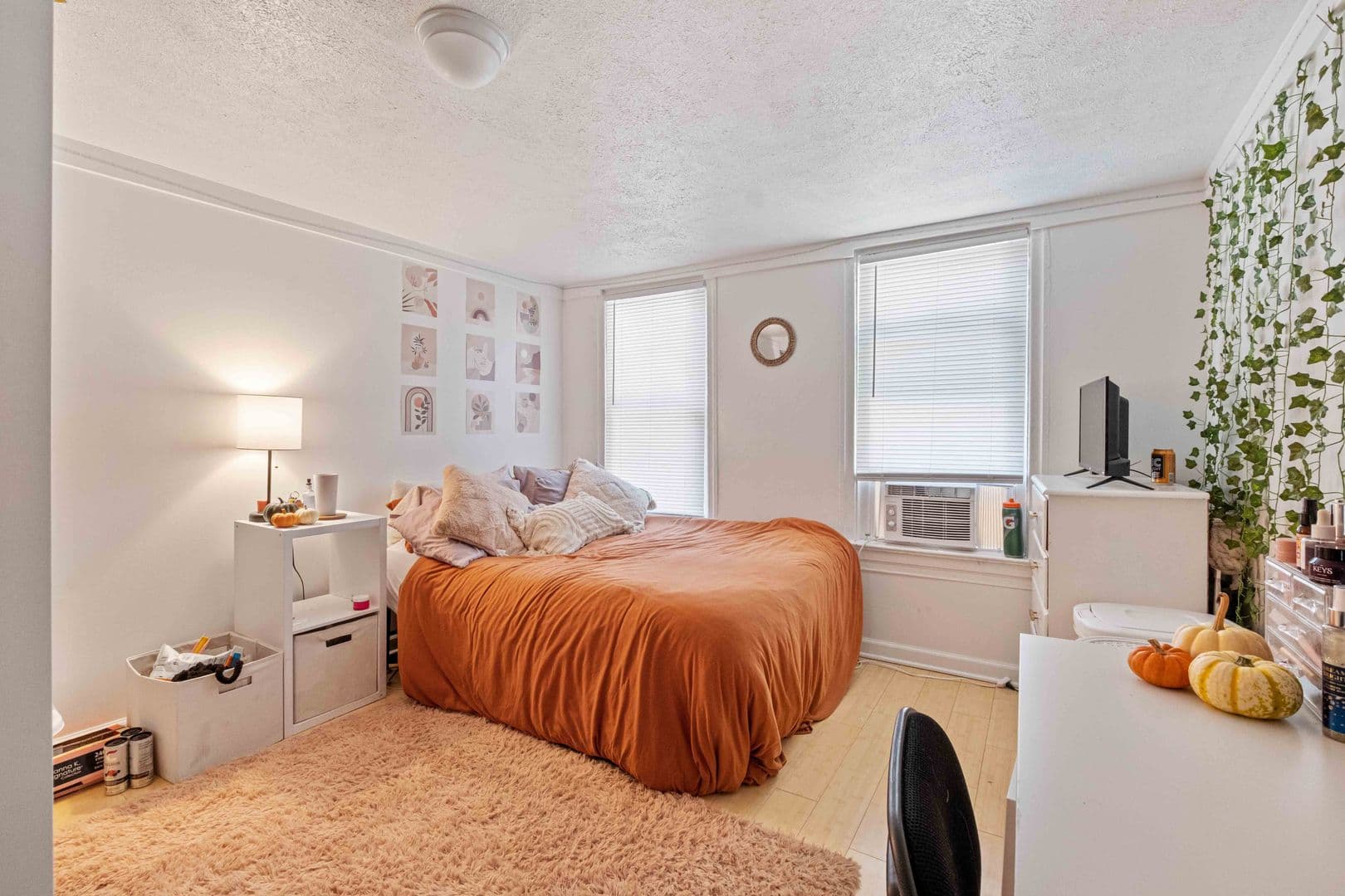 Pittsburgh House: 37 Uxor Way
