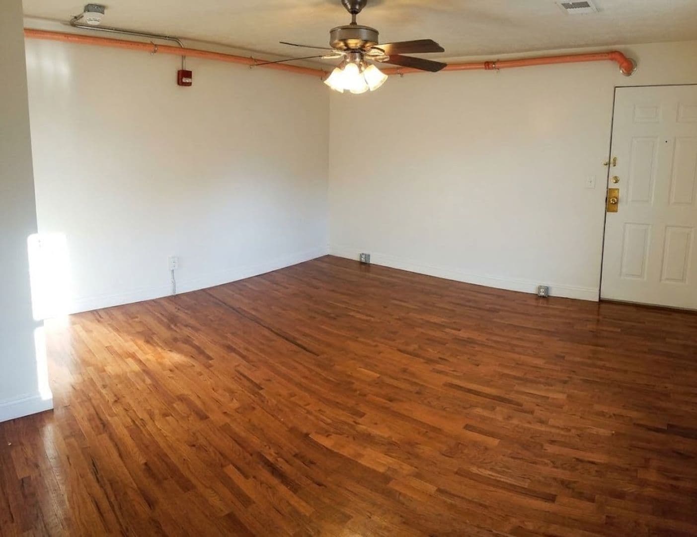 Pittsburgh Apartment: 2405 Sarah Street