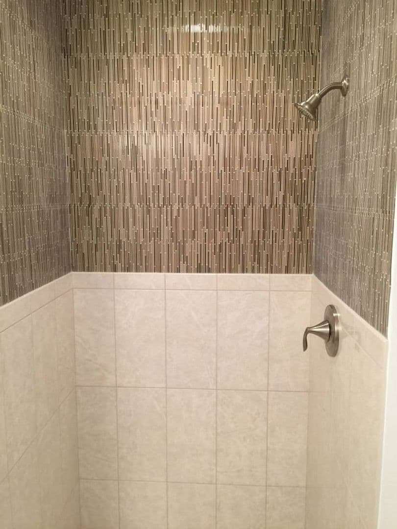 Pittsburgh Apartment: 1708 Sidney Street