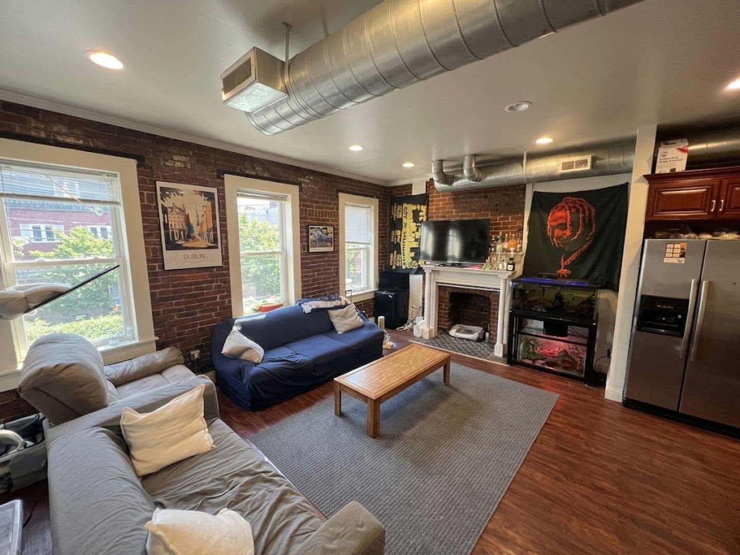 Pittsburgh Apartment: 2012 Sarah Street