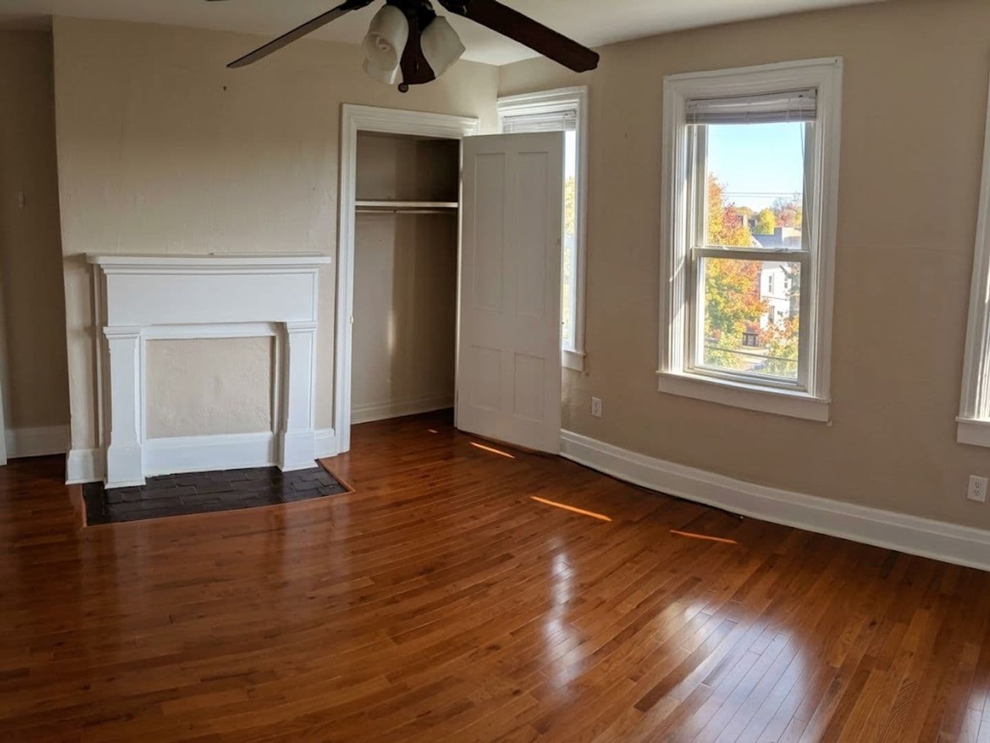 Pittsburgh House: 36 Magdalene Street