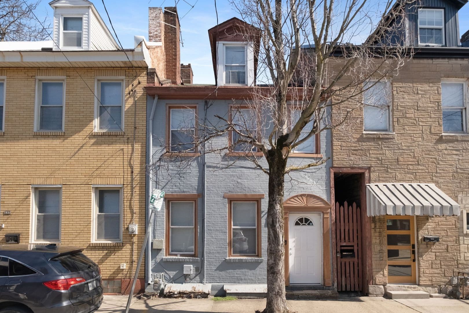 Pittsburgh House: 107 s. 15th Street