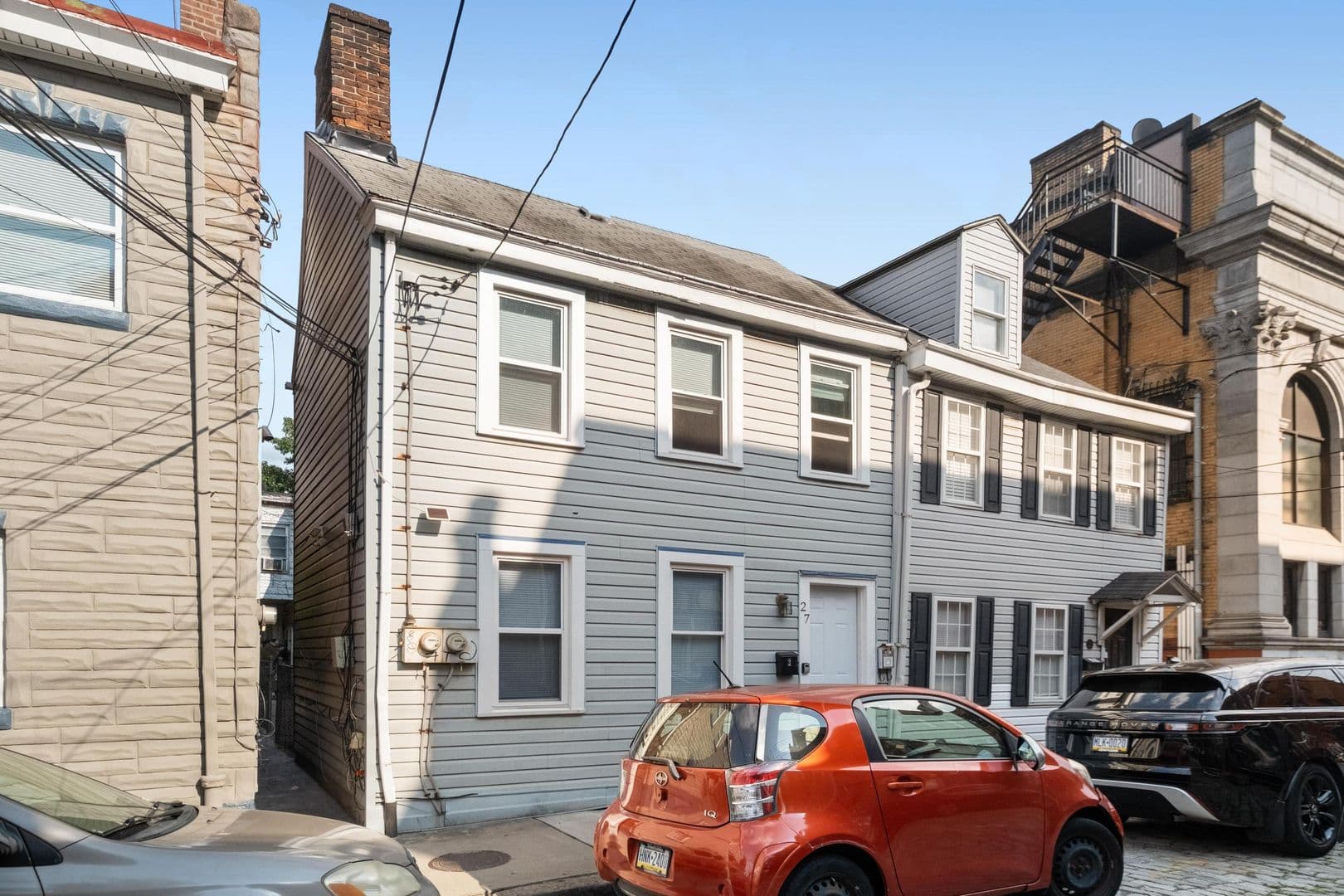 Pittsburgh Apartment: 27 S. 14th Street