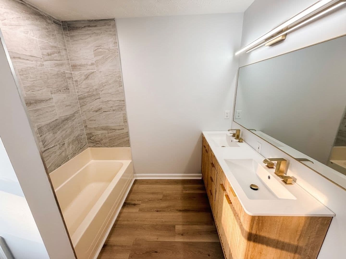 Pittsburgh House: 436 Morrow Avenue