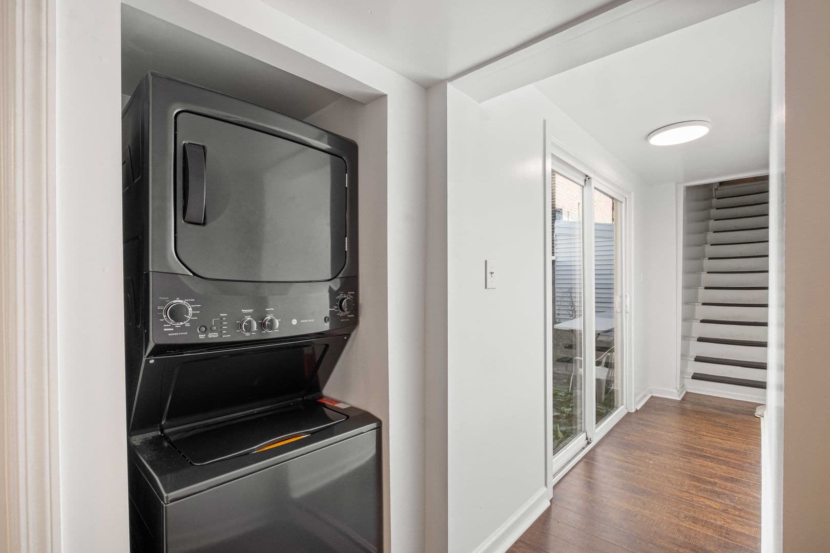 Pittsburgh House: 37 Uxor Way