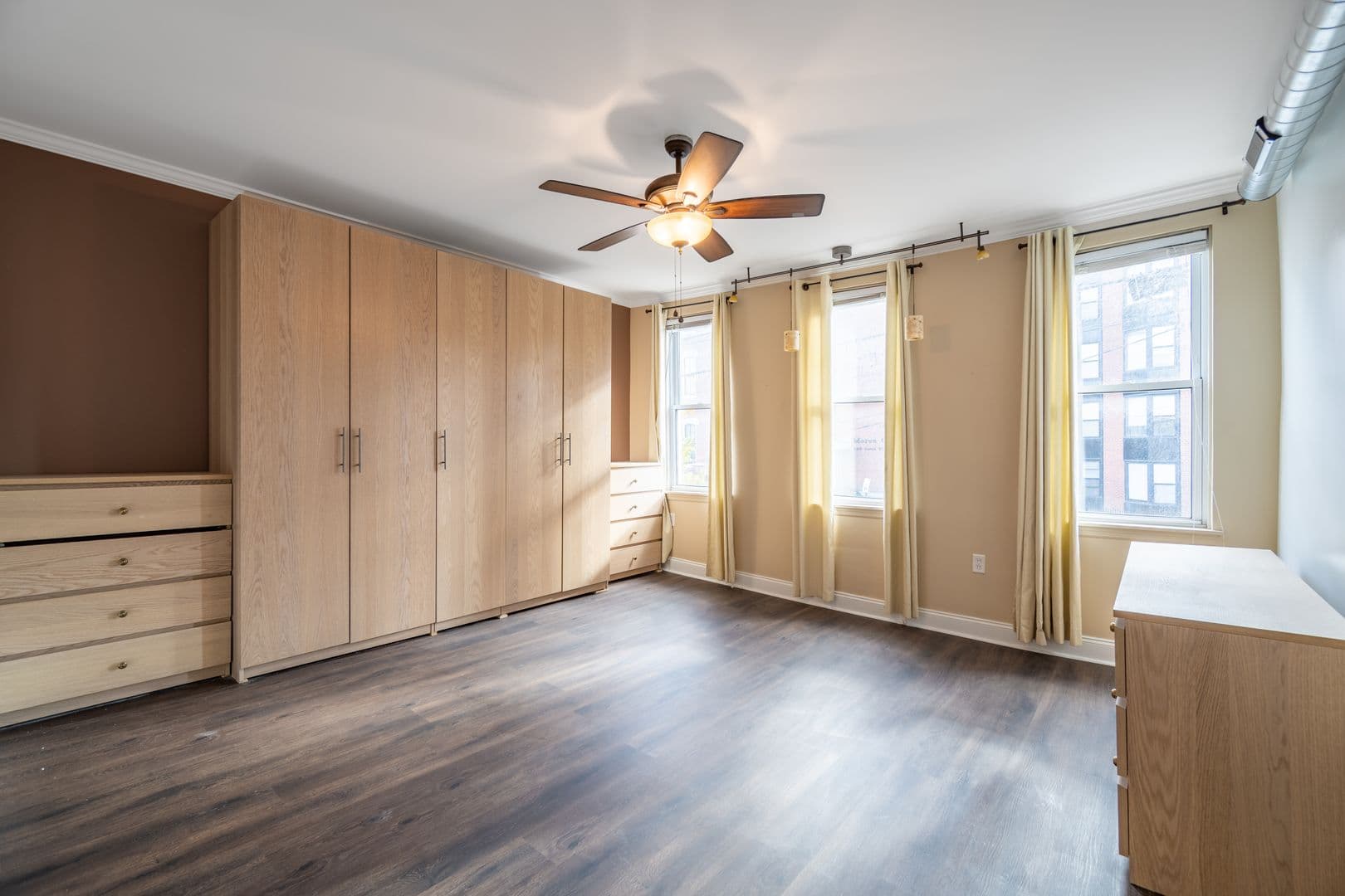 Pittsburgh House: 2407 Sarah Street