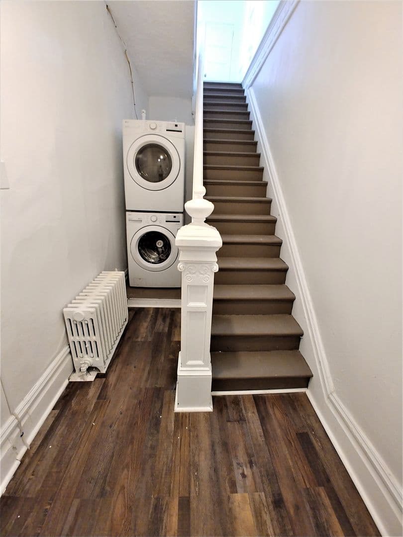 Pittsburgh Apartment: 224 Walter Street