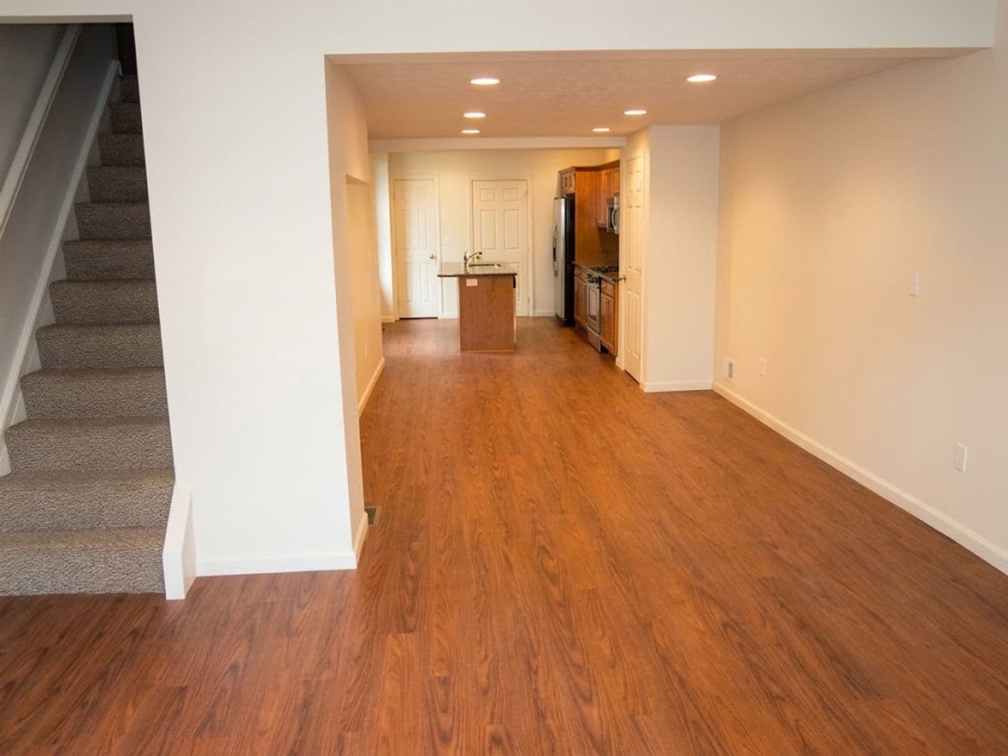 Pittsburgh House: 69 s 17th Street