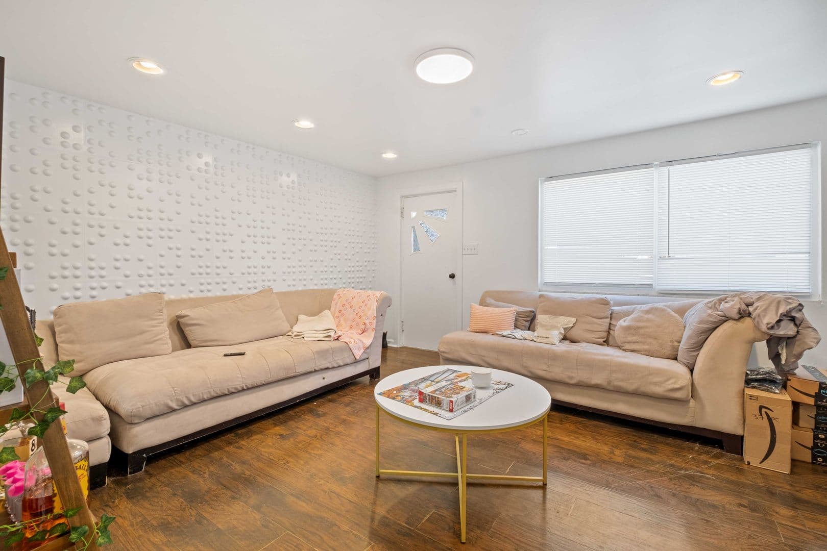 Pittsburgh House: 37 Uxor Way