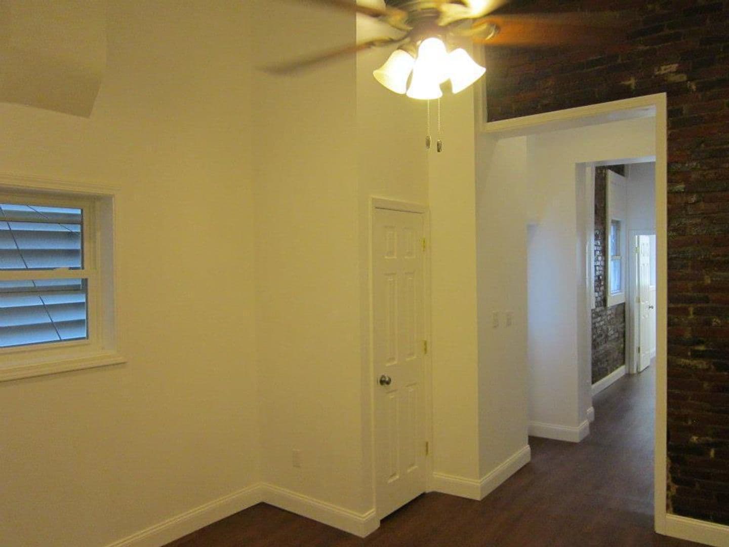 Pittsburgh Apartment: 141 s. 12th Street