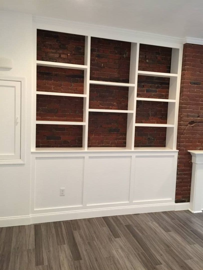 Pittsburgh Apartment: 1708 Sidney Street